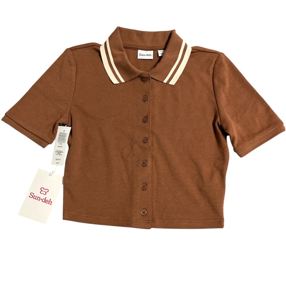 Sun-Deh from Aritzia Women's Classic Brown Button-Down Shirt